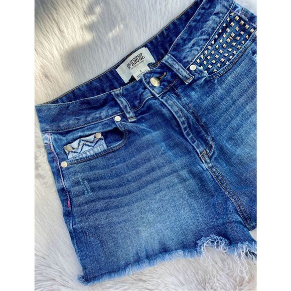 Victoria’s Secret Pink SZ 4 Cheeky High-Rise Denim Factory Distressed Sh… - Picture 3 of 11